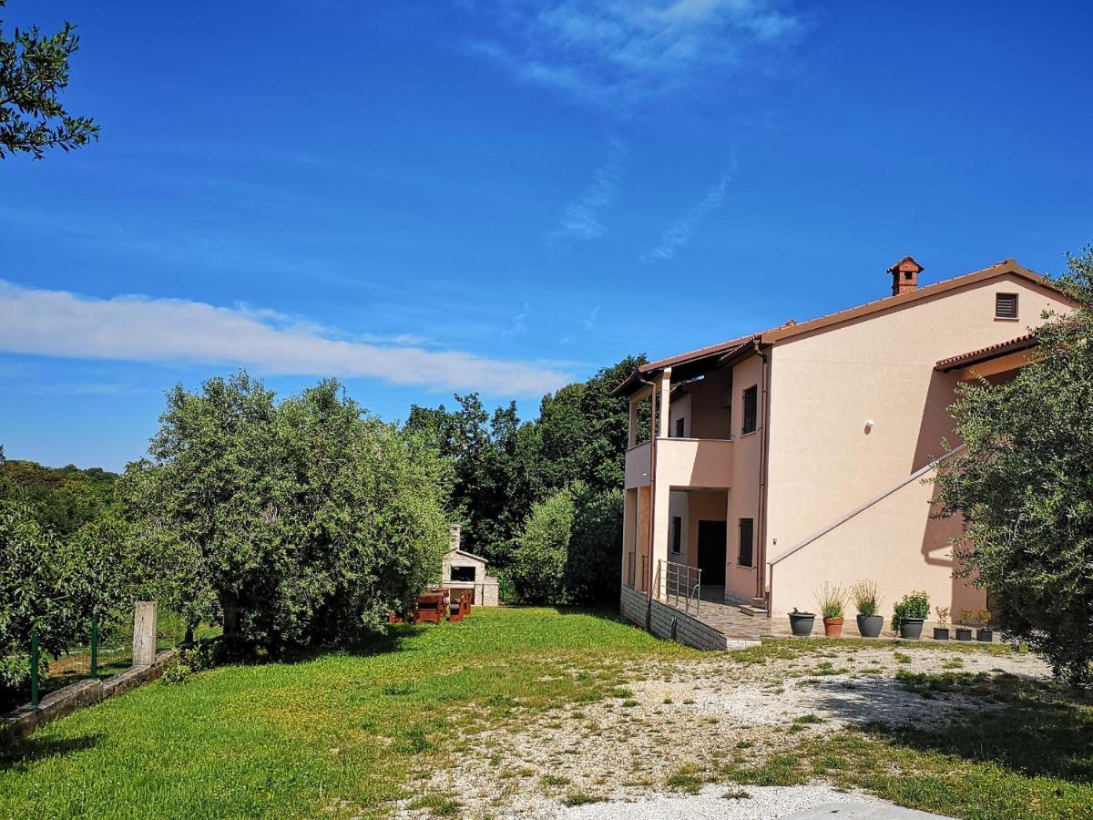 Villa Lili Pula Exterior photo