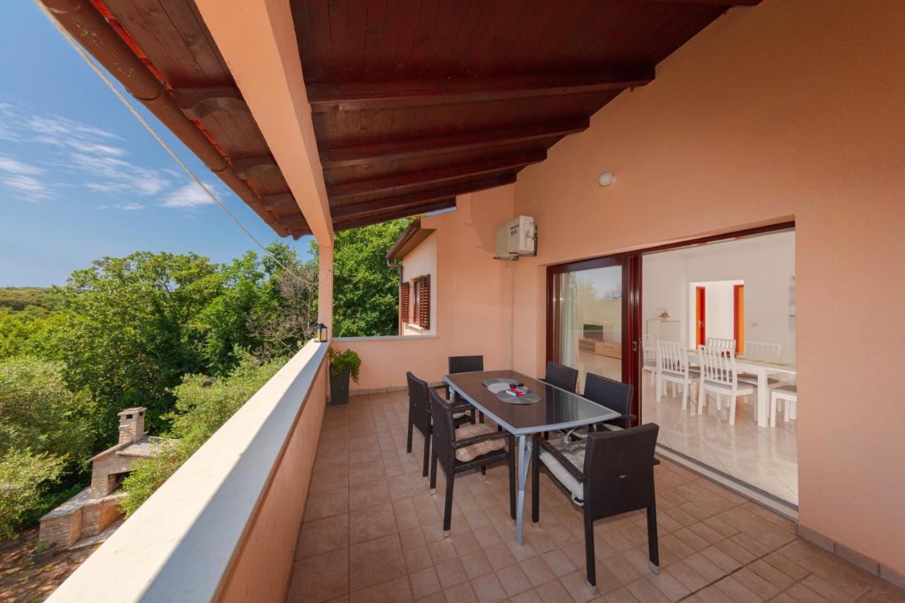 Villa Lili Pula Exterior photo